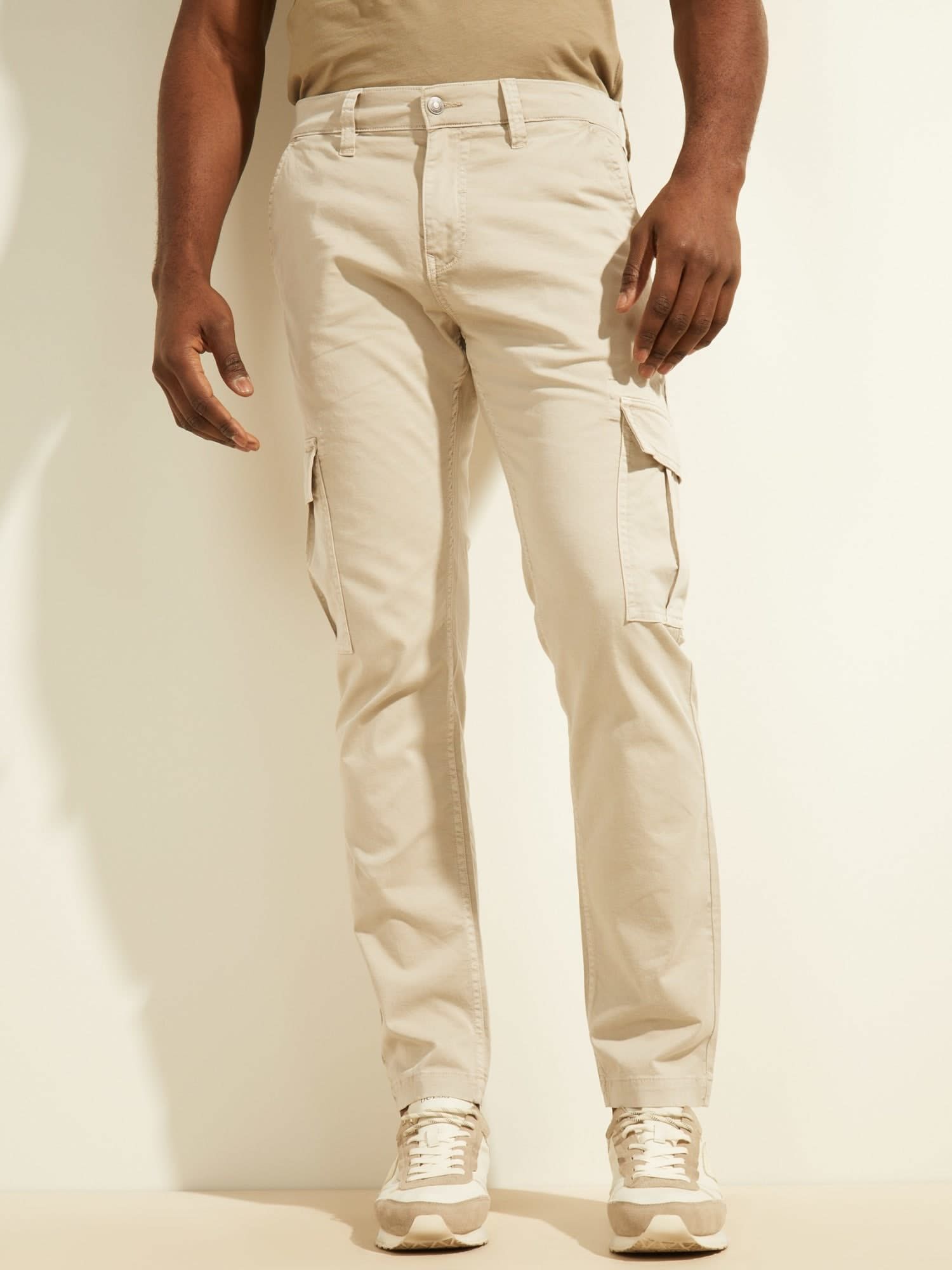 Guess cargo clearance pants